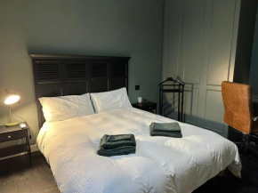 DELLA ROCCA URBAN RELAIS